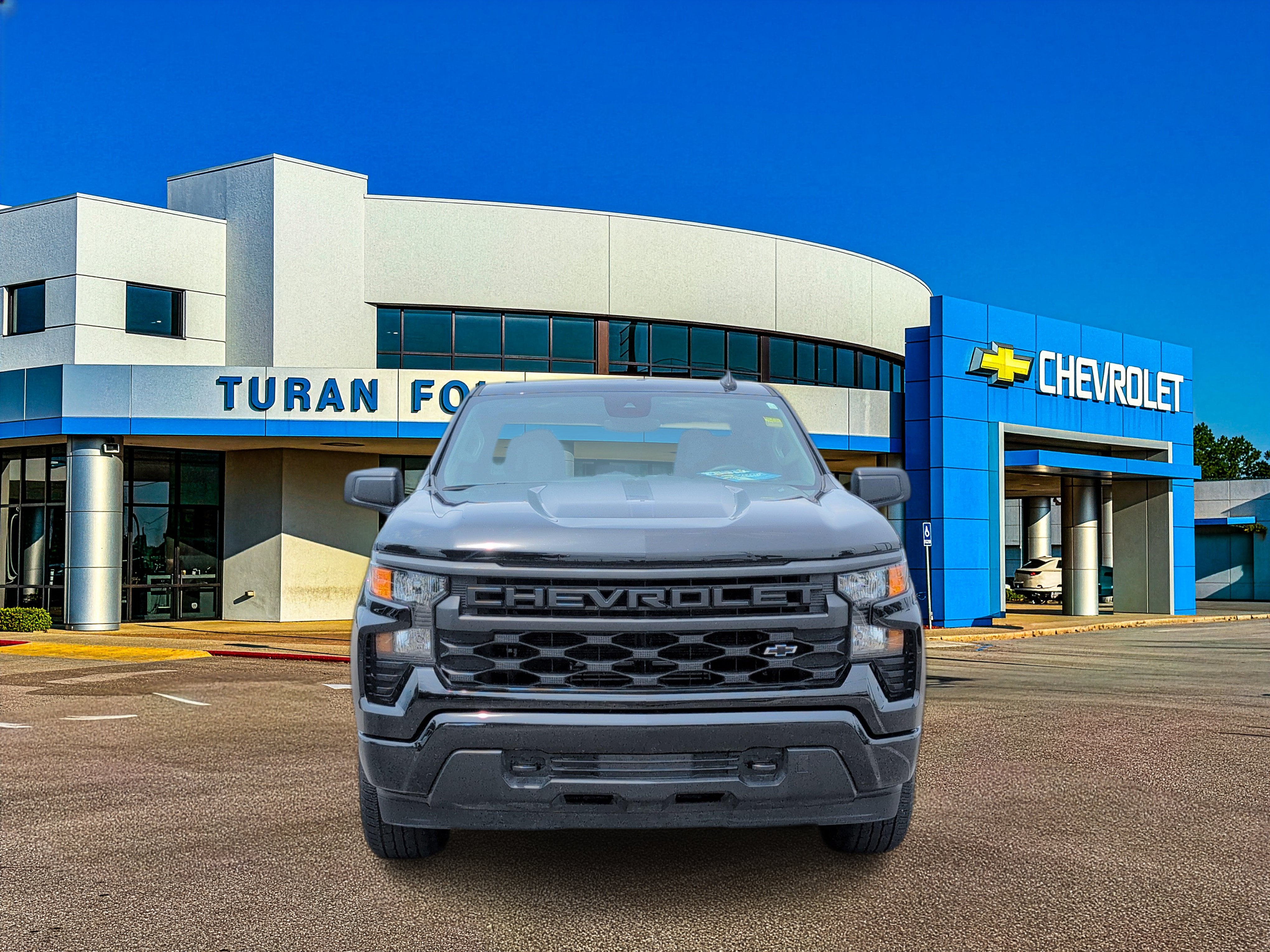 2024 Chevrolet Silverado 1500 Custom