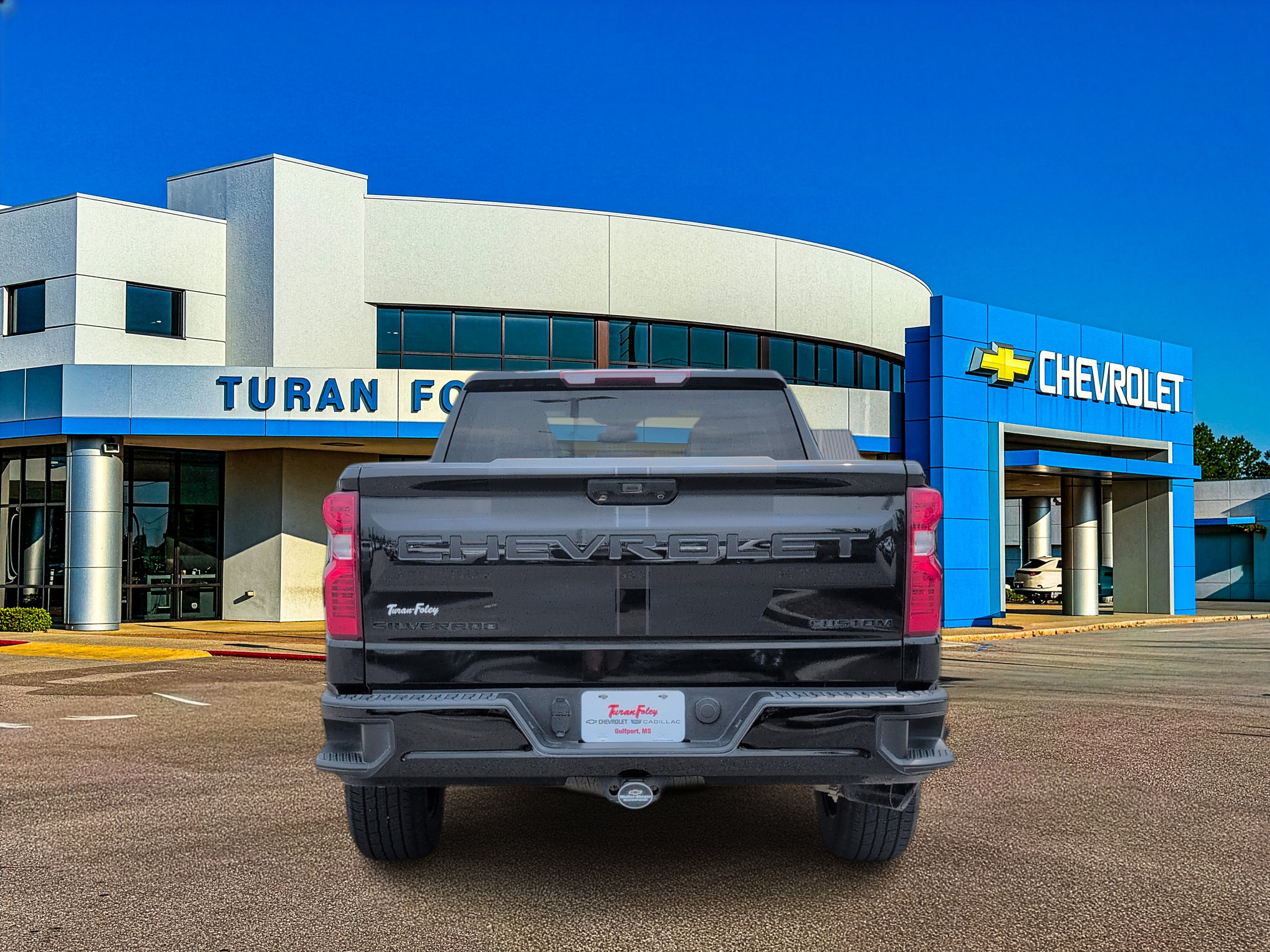 2024 Chevrolet Silverado 1500 Custom