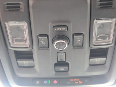 2025 GMC Yukon Denali Ultimate