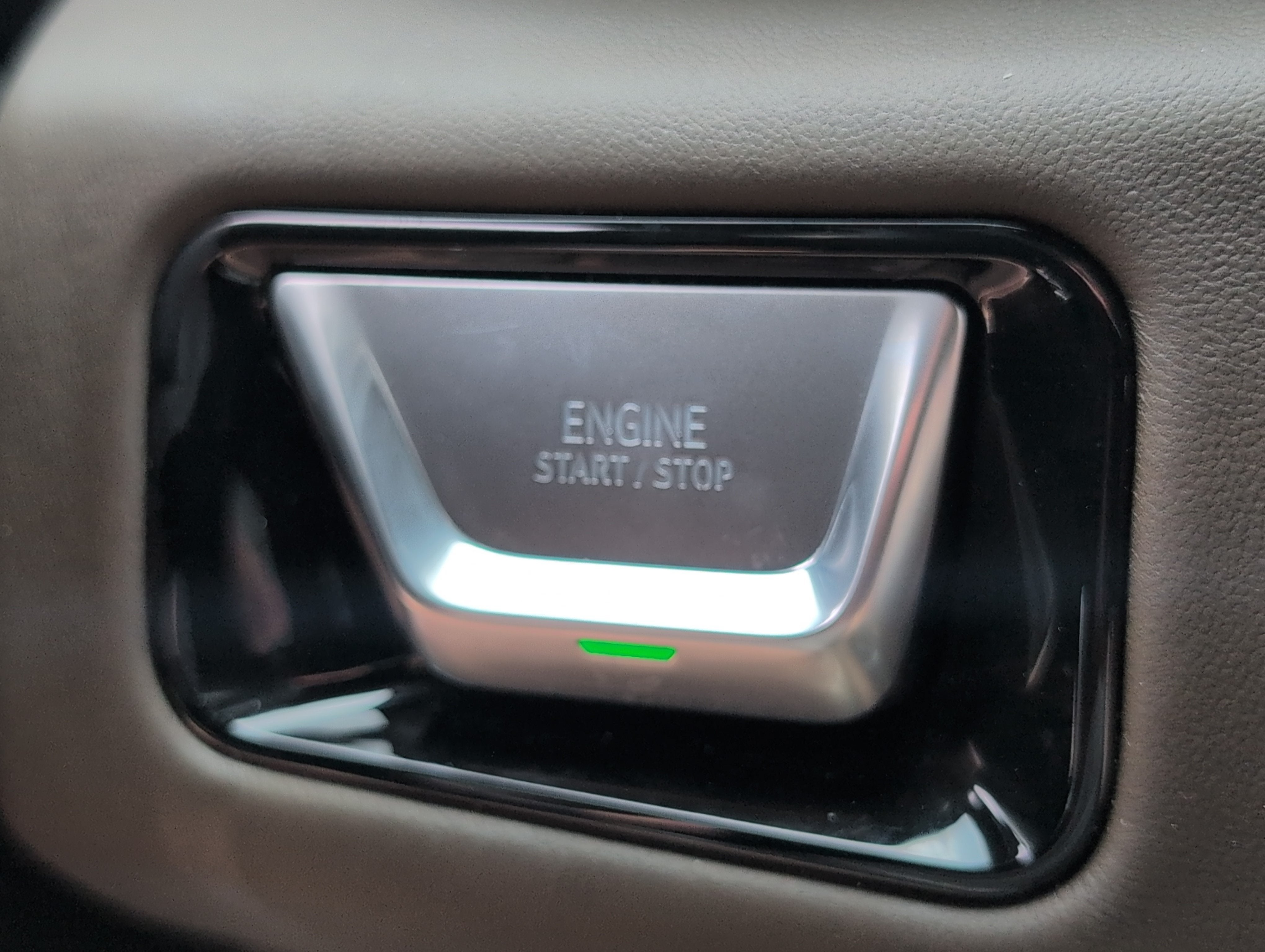 2025 GMC Yukon Denali Ultimate