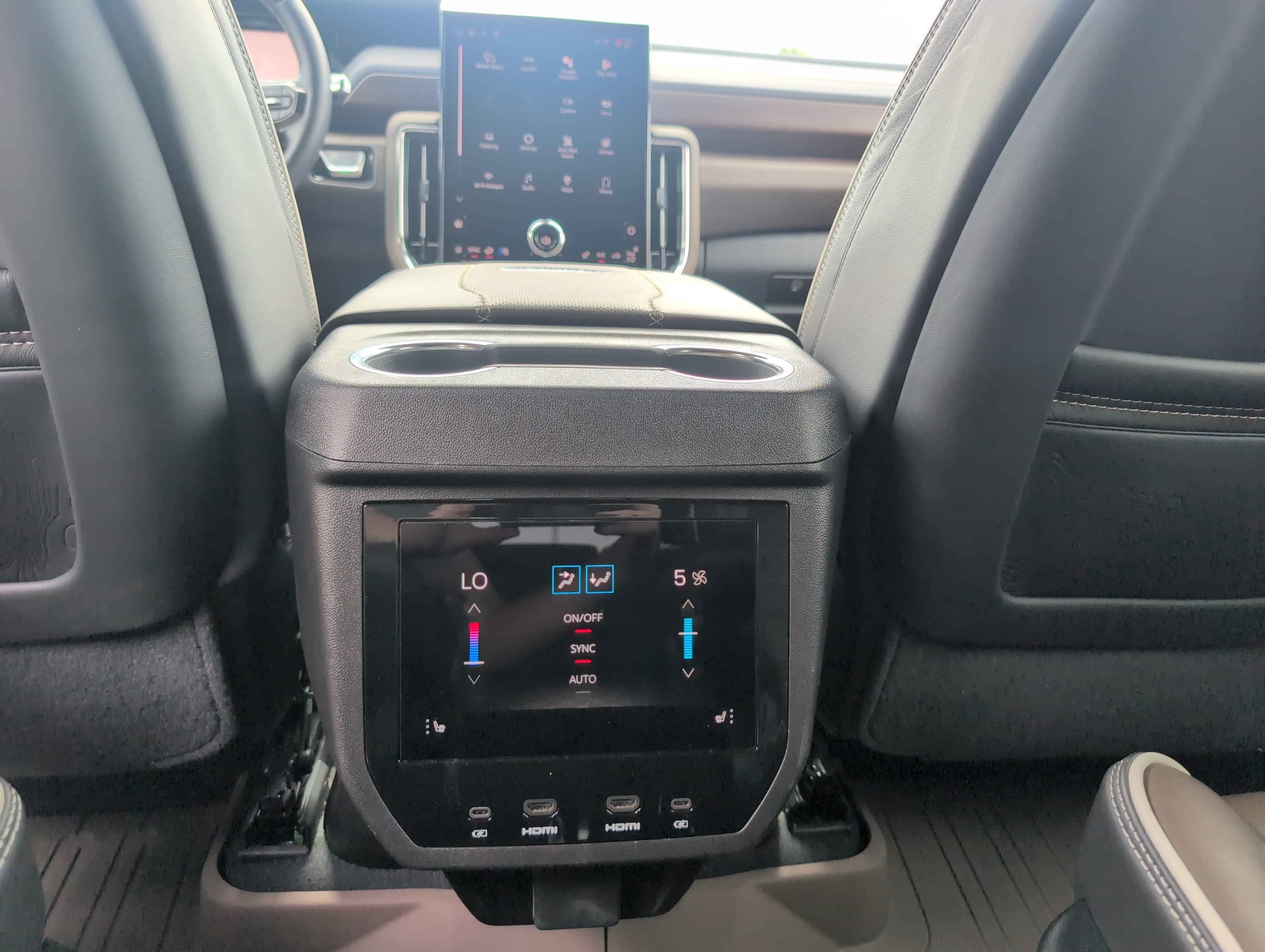 2025 GMC Yukon Denali Ultimate