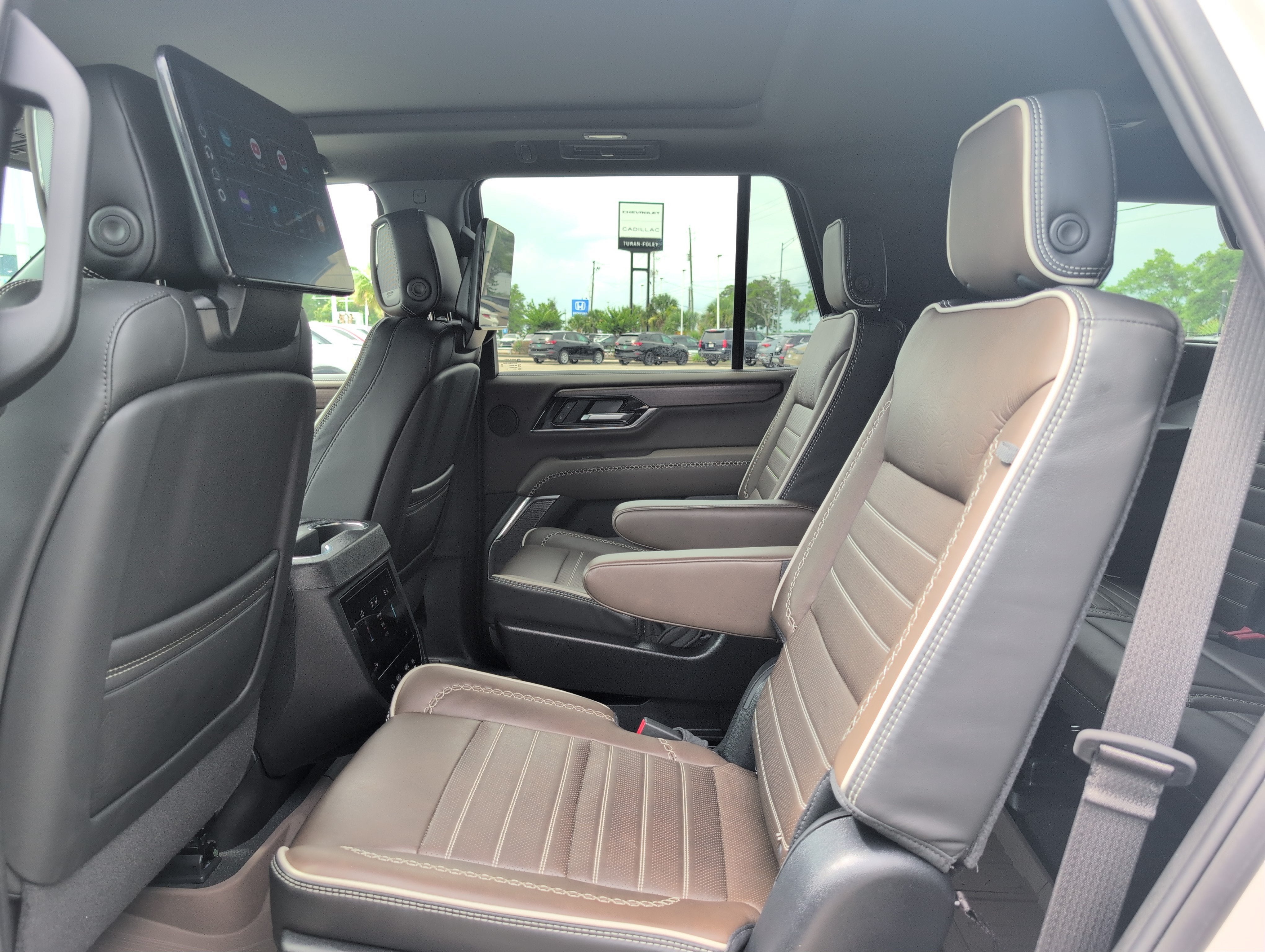 2025 GMC Yukon Denali Ultimate