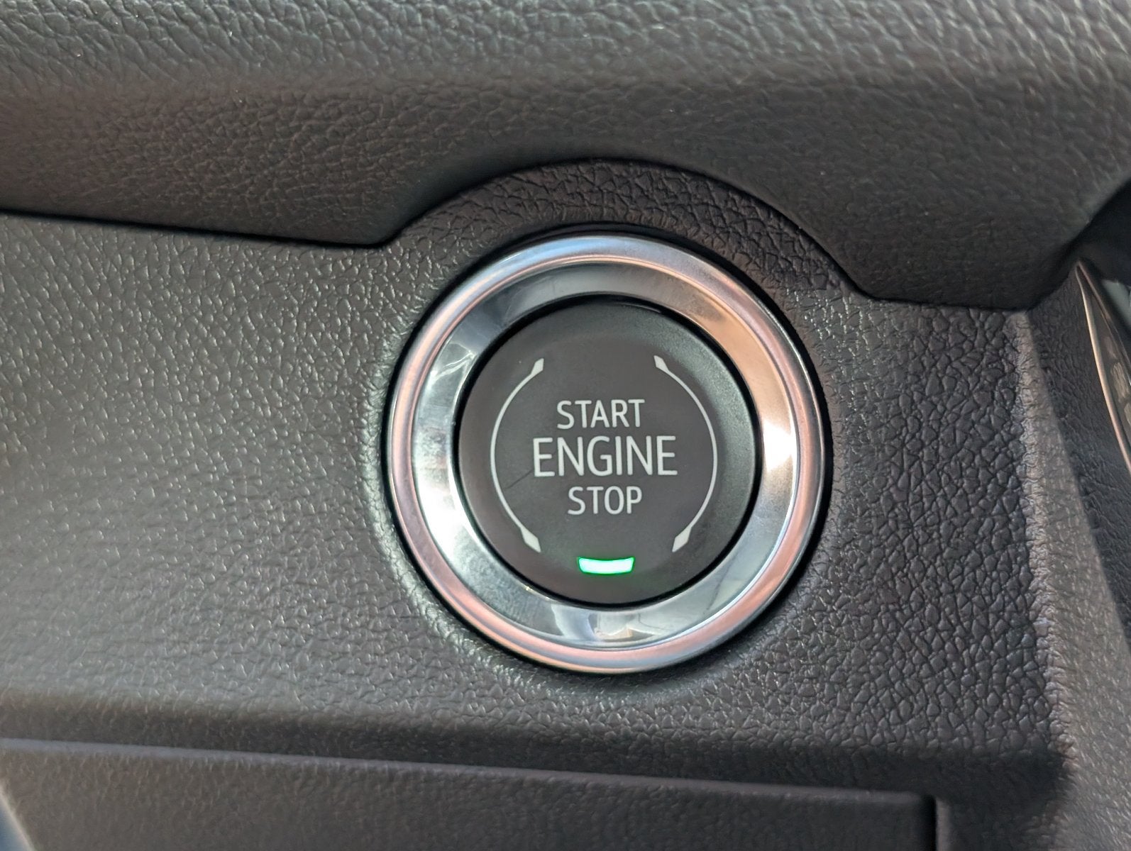 2027 Chevrolet Traverse LT - Photo 21
