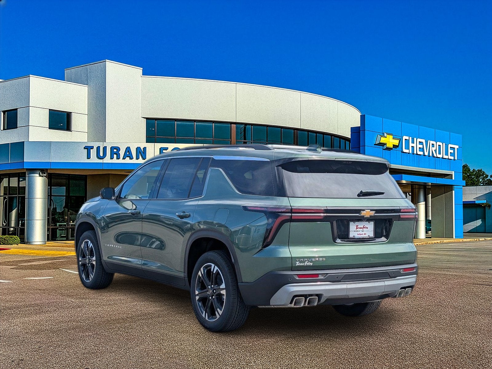 2027 Chevrolet Traverse LT