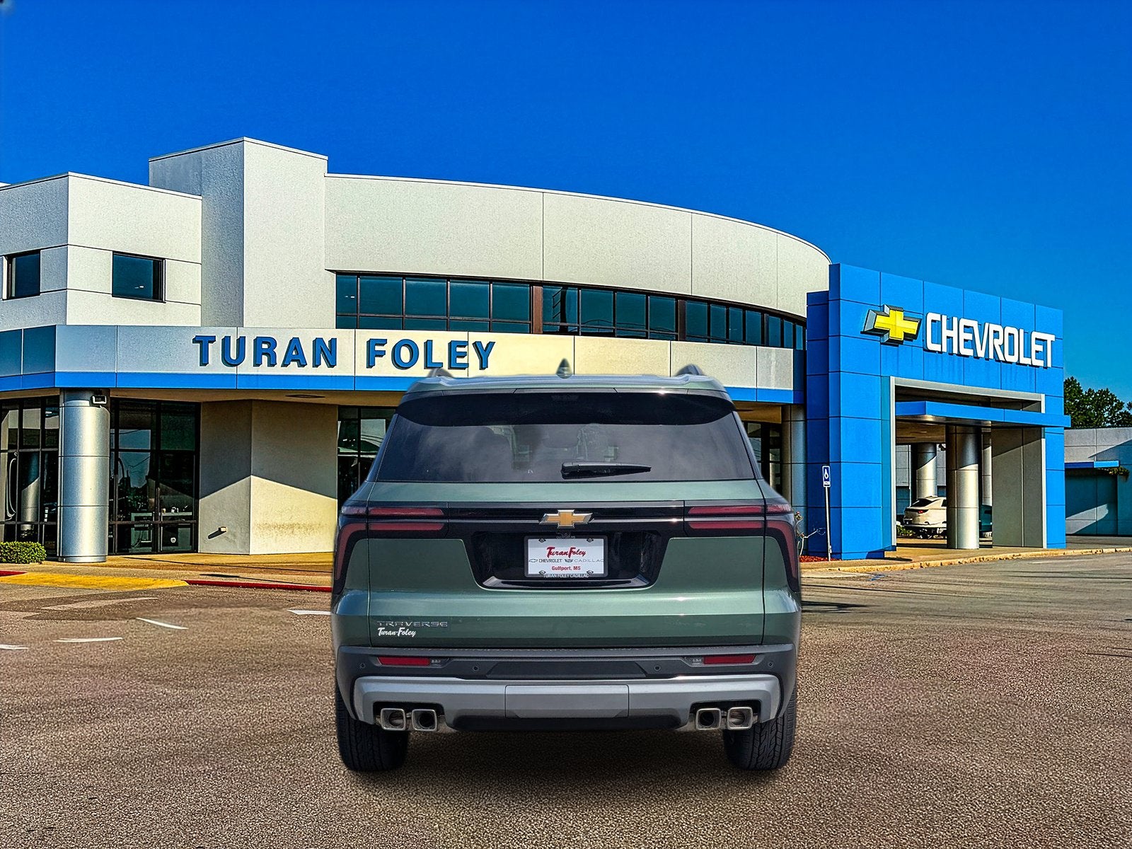 2027 Chevrolet Traverse LT