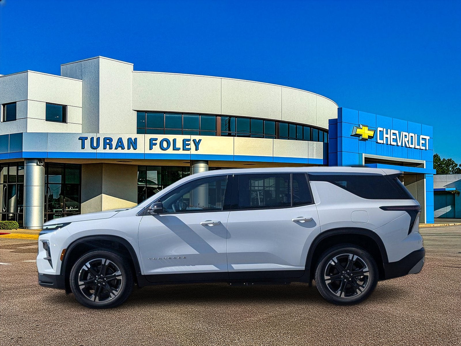 2027 Chevrolet Traverse LT