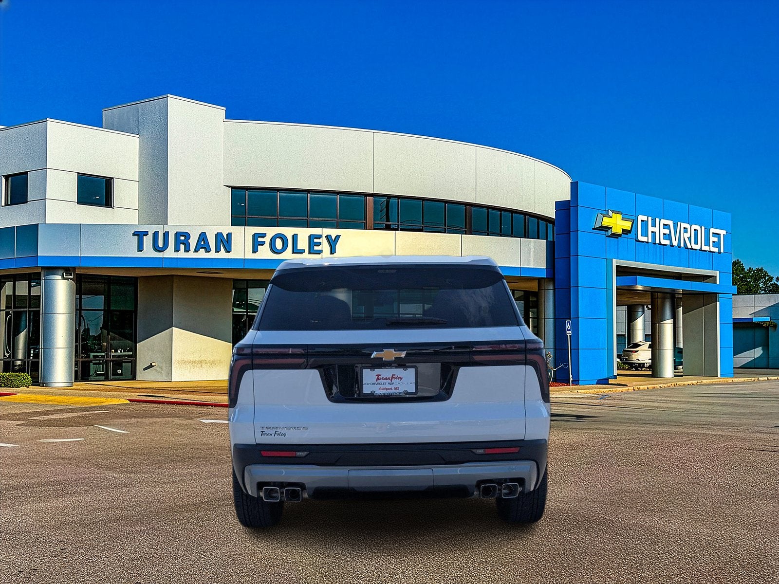 2027 Chevrolet Traverse LT