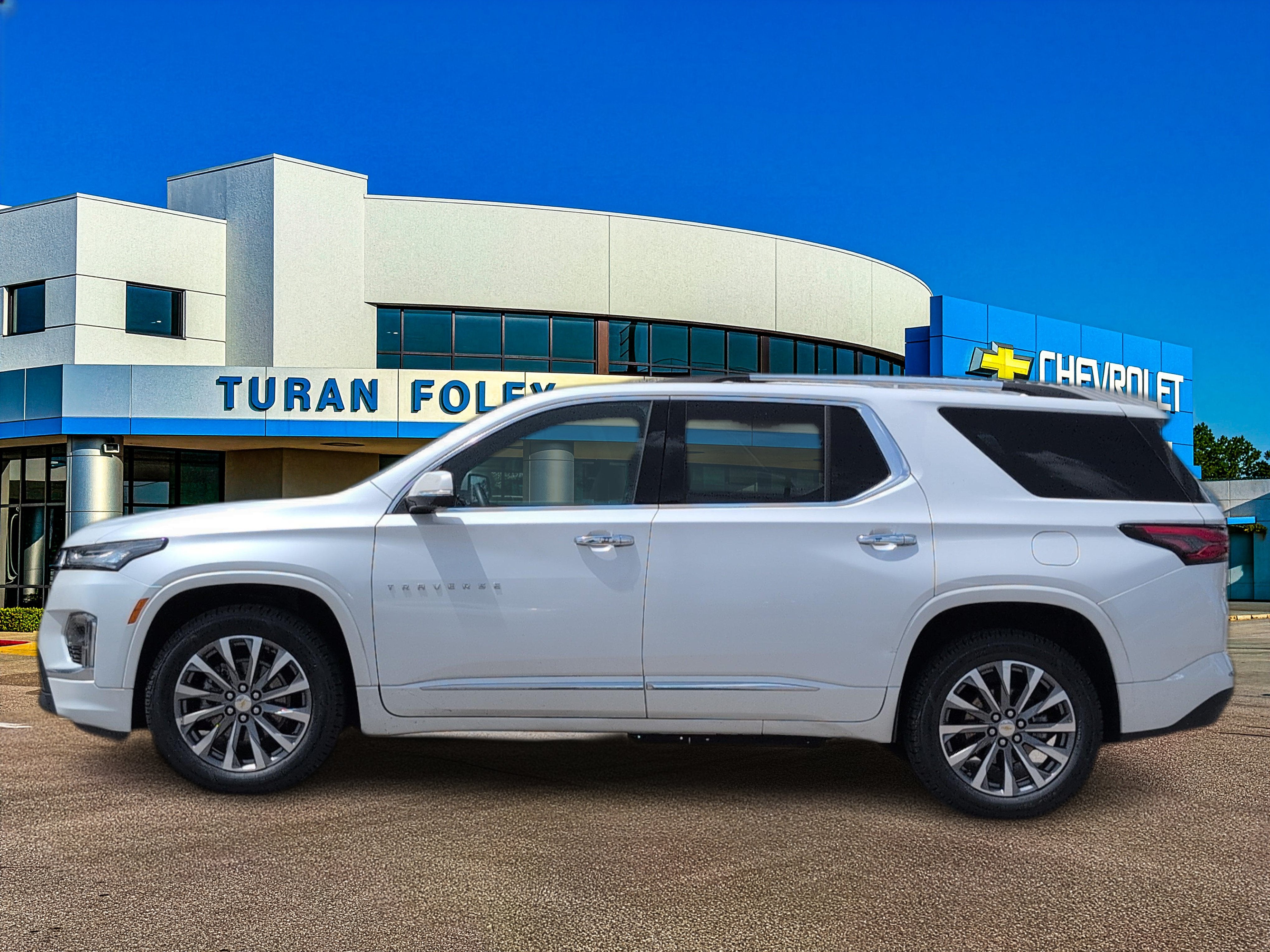 2023 Chevrolet Traverse Premier