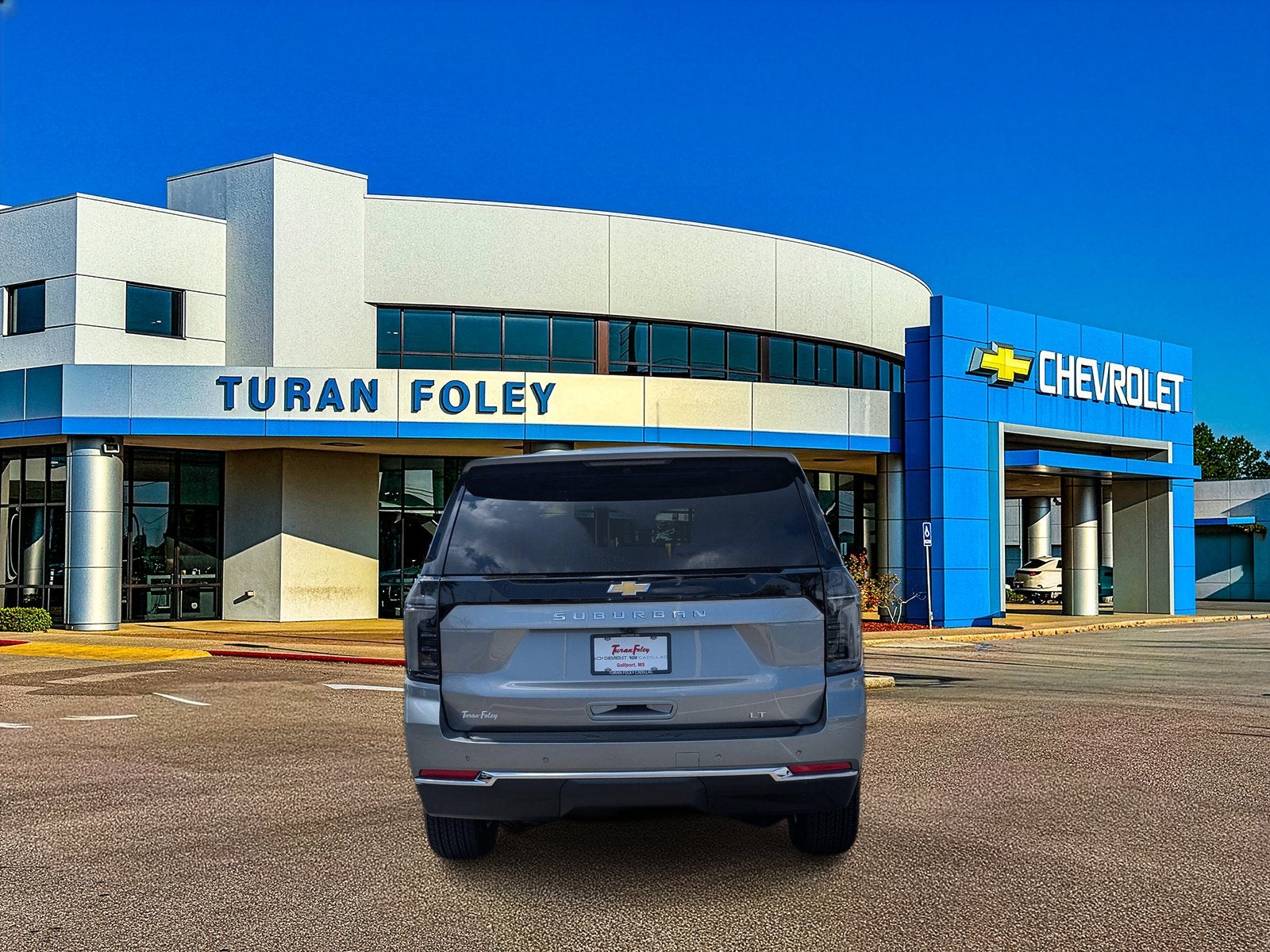 2026 Chevrolet Suburban LT