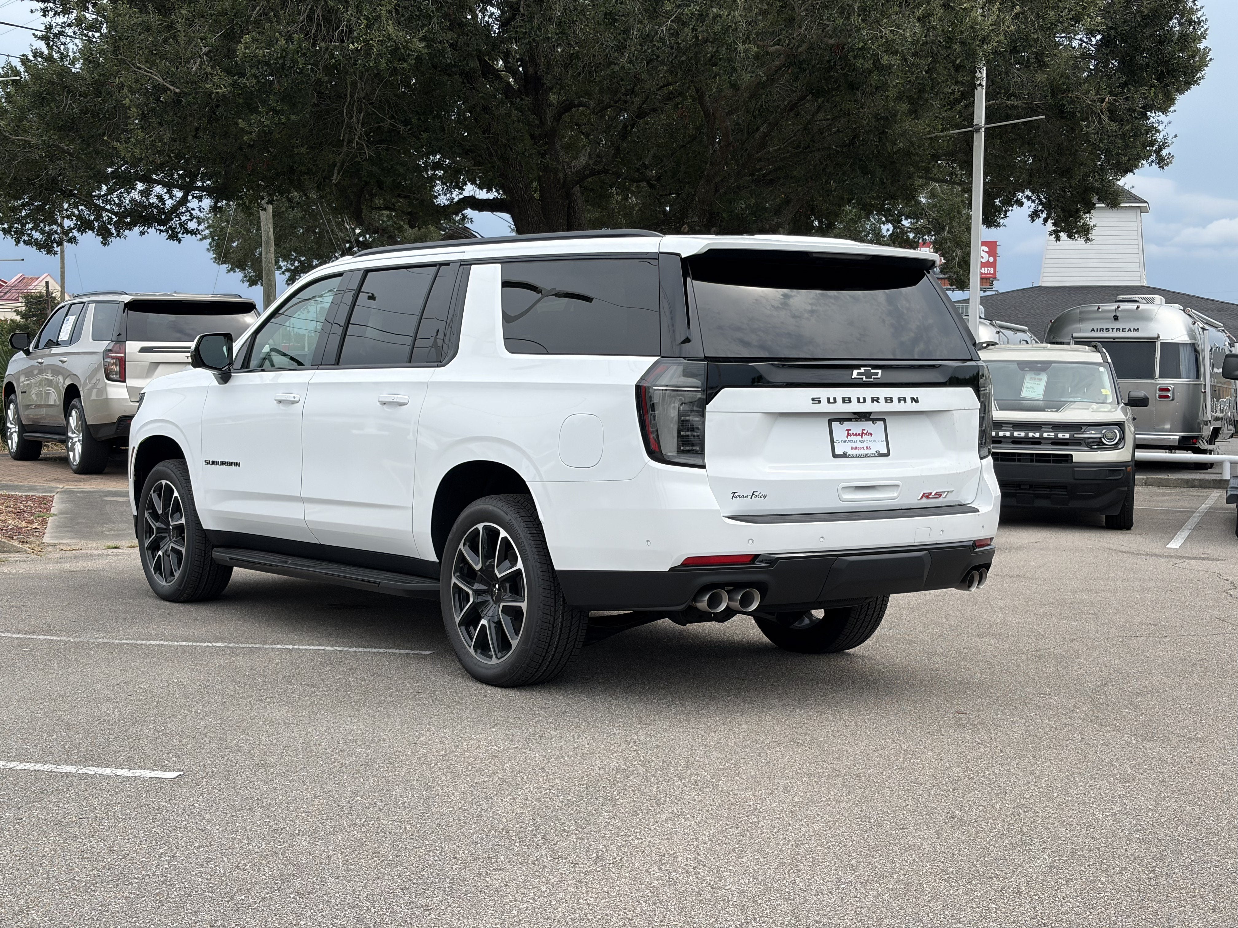 2026 Chevrolet Suburban RST