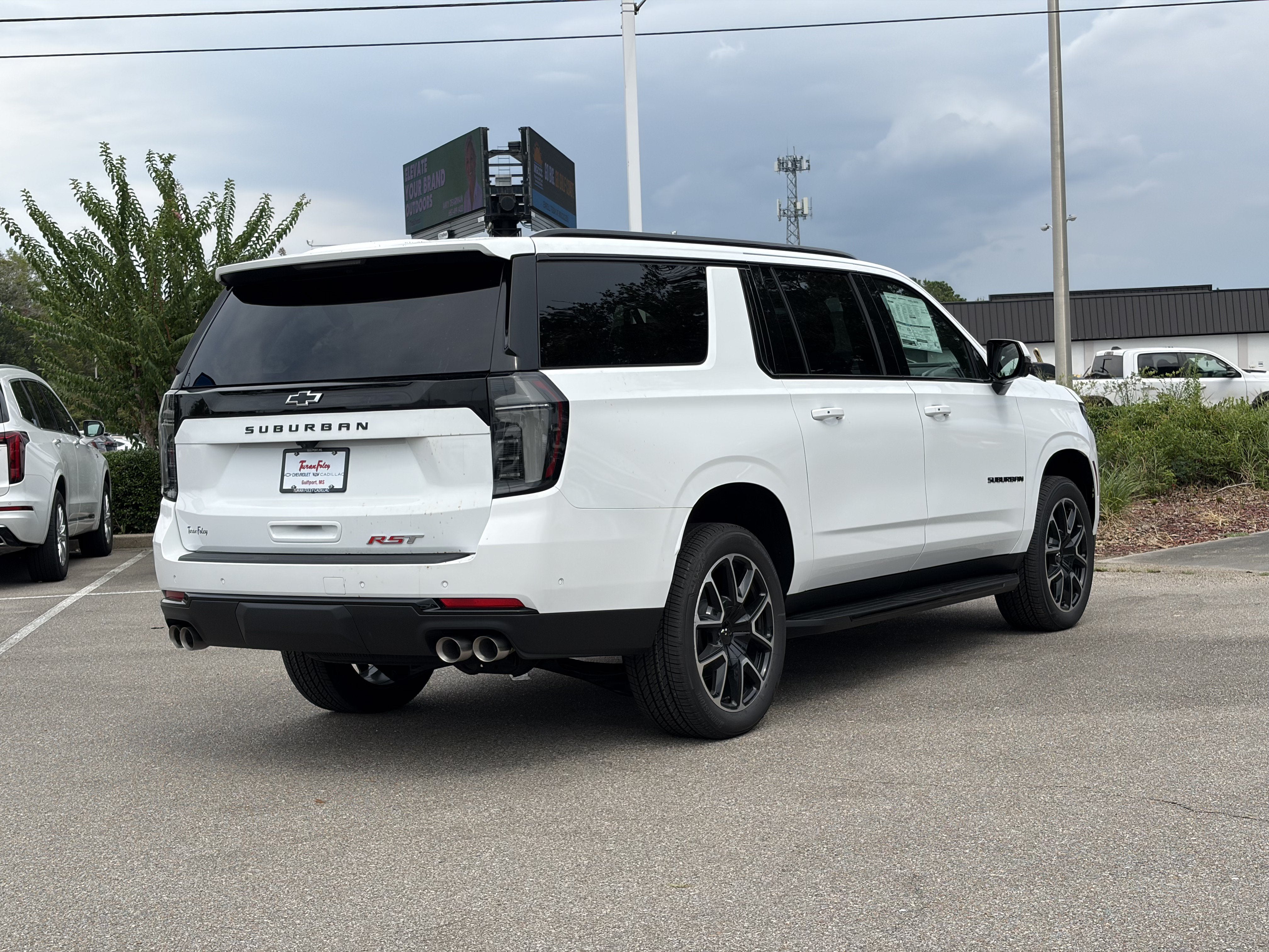 2026 Chevrolet Suburban RST