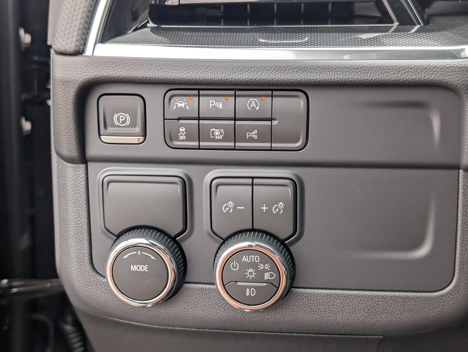 2027 Chevrolet Tahoe RST
