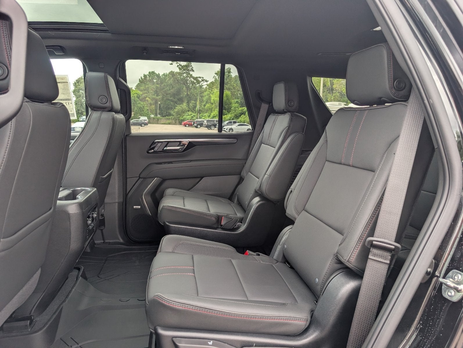 2027 Chevrolet Tahoe RST