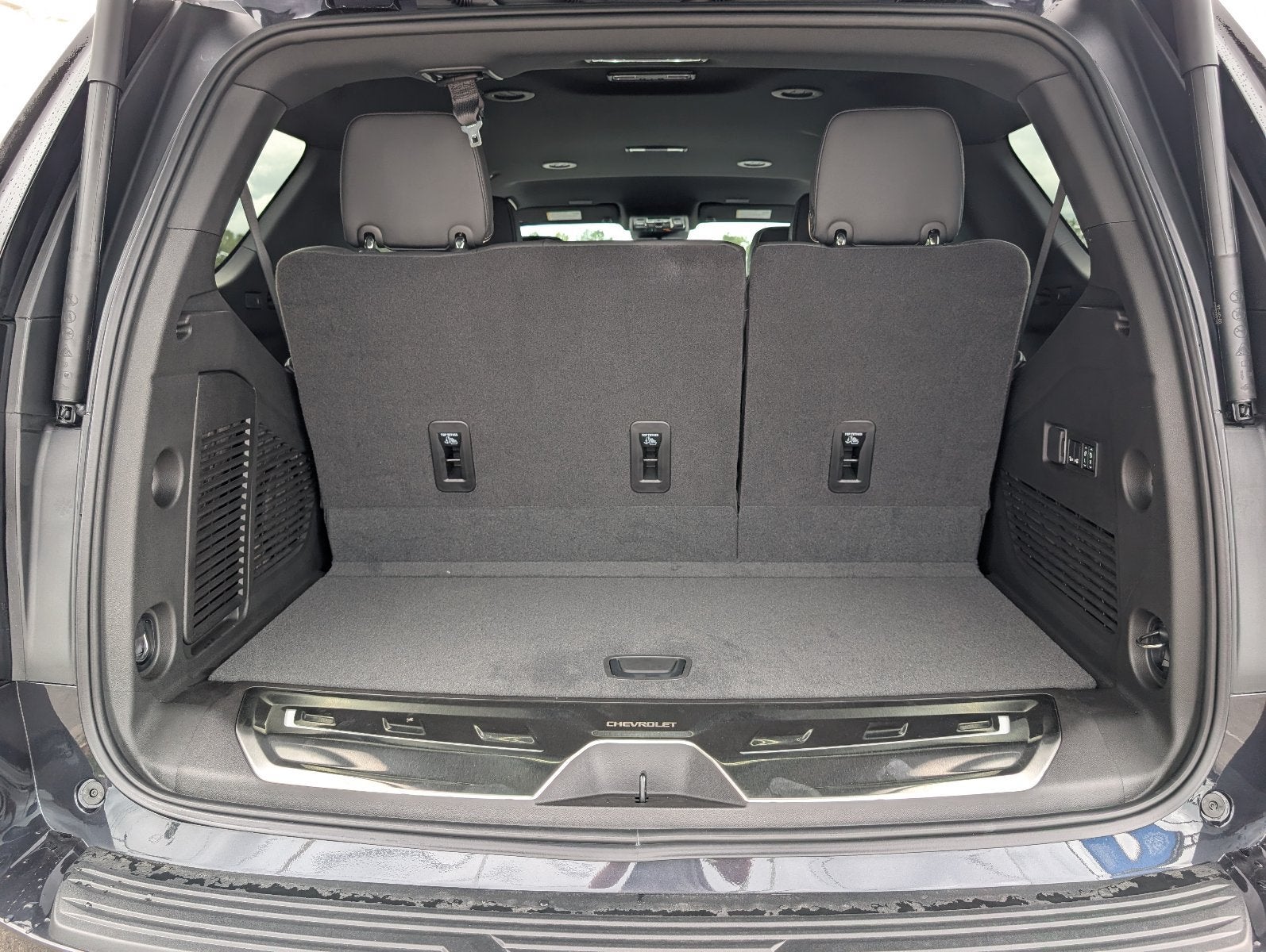 2027 Chevrolet Tahoe Premier