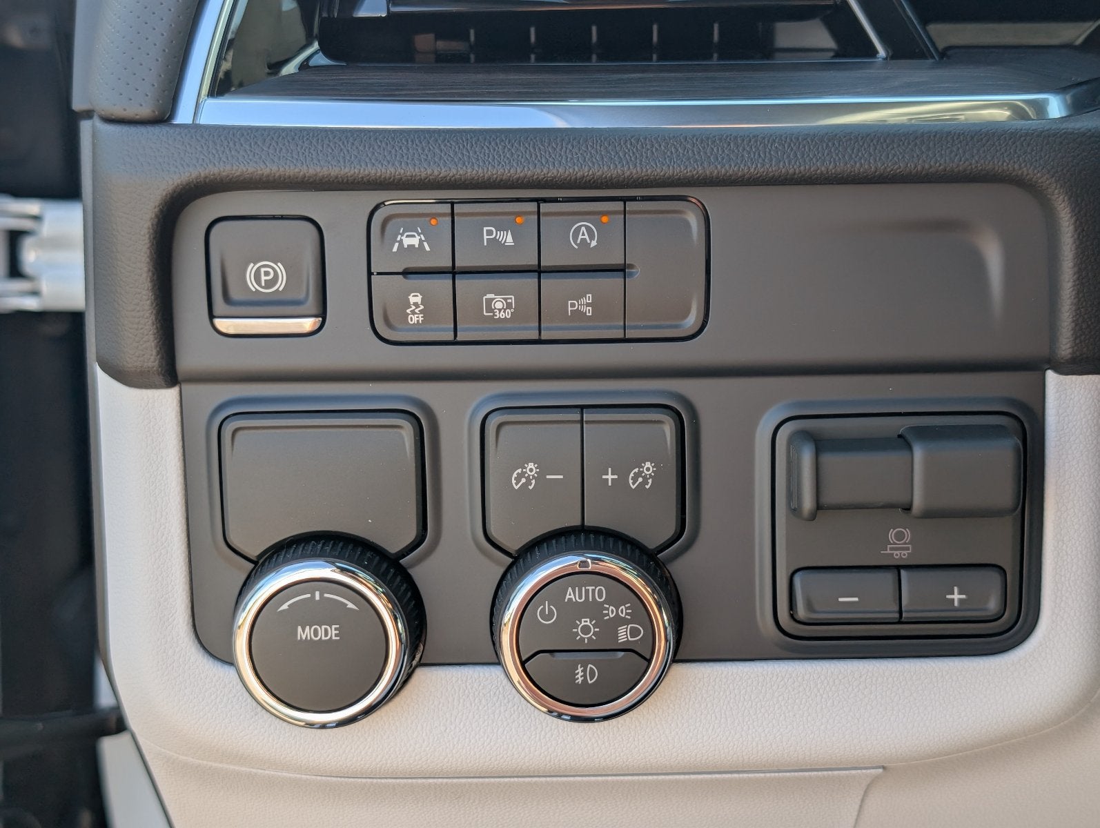 2027 Chevrolet Tahoe Premier