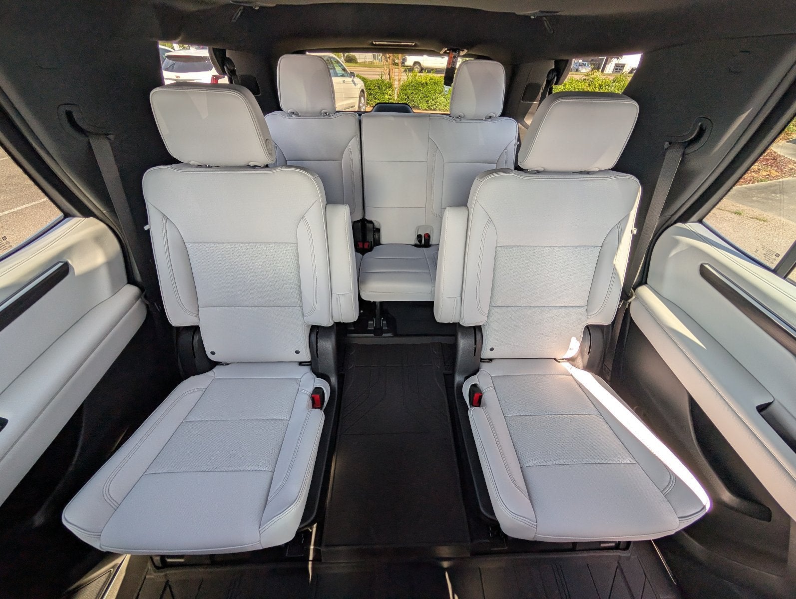 2027 Chevrolet Tahoe Premier