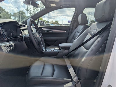 2024 Cadillac XT6 Luxury