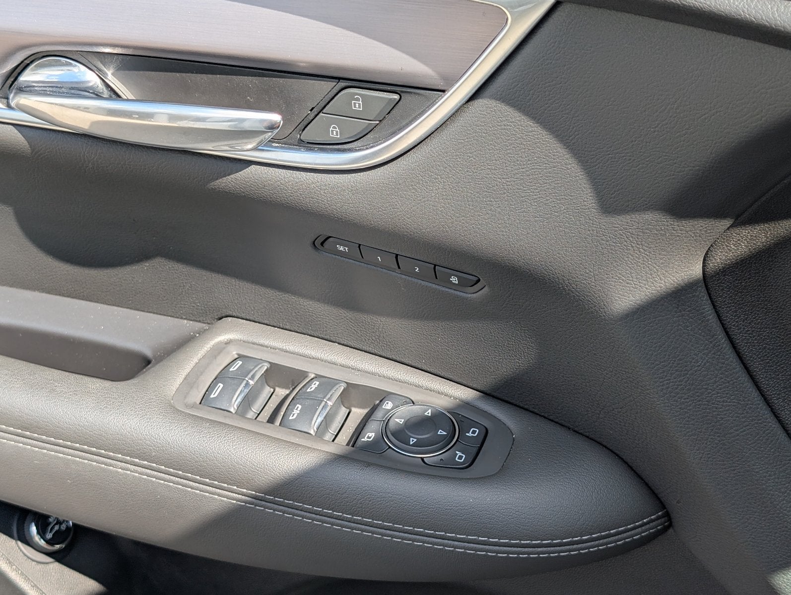 2024 Cadillac XT6 Luxury