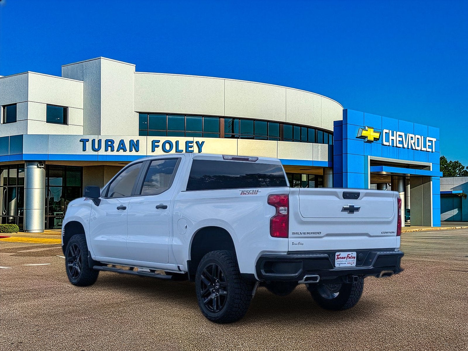 2024 Chevrolet Silverado 1500 Custom Trail Boss