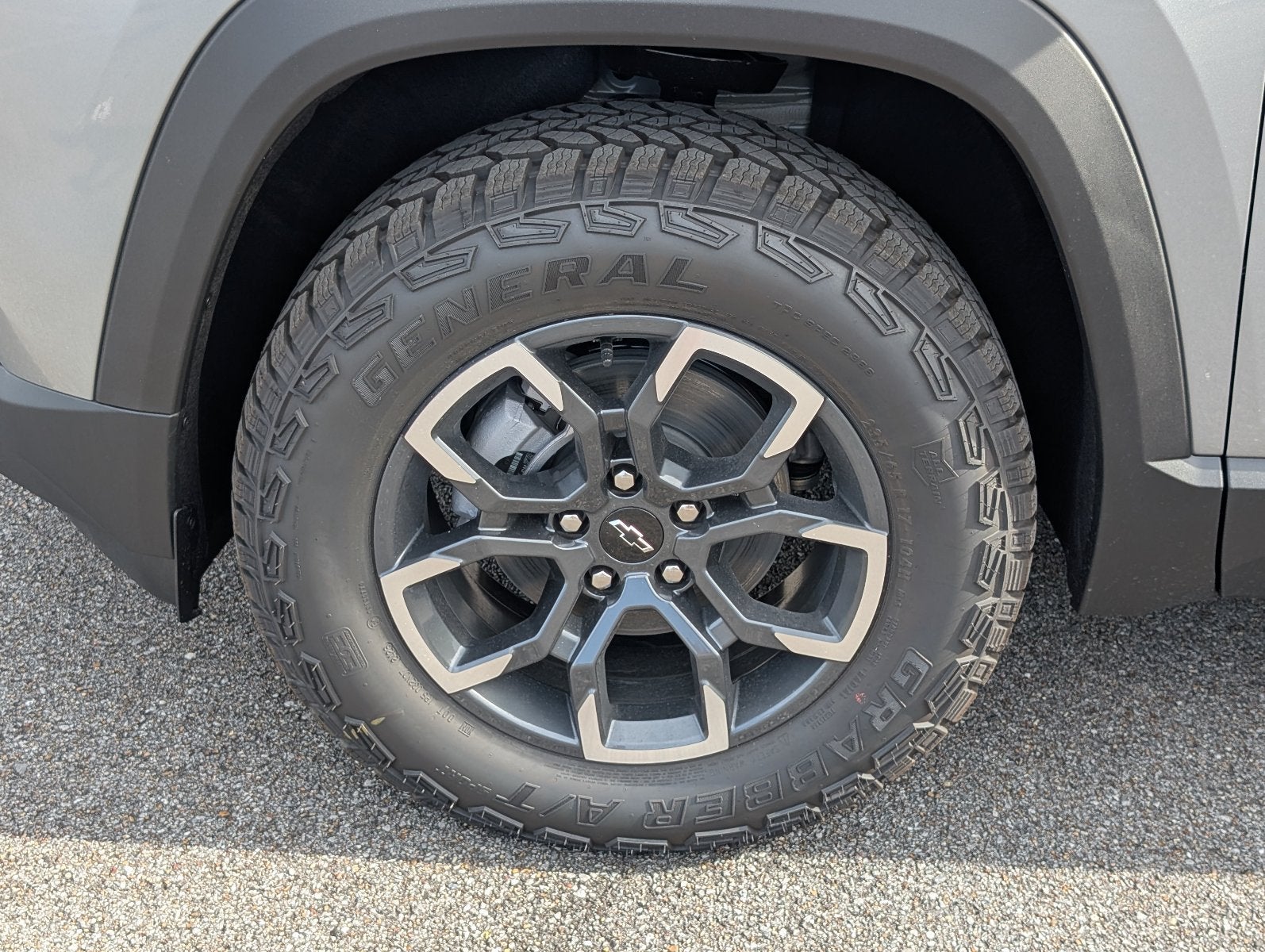 2027 Chevrolet Equinox ACTIV