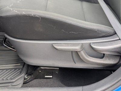 2024 Nissan Kicks S Xtronic CVT