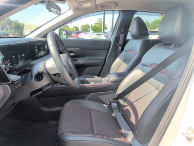 2025 Nissan Kicks SR FWD