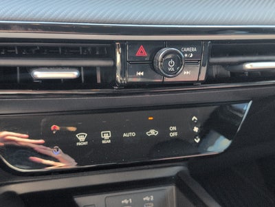 2025 Nissan Kicks SR FWD