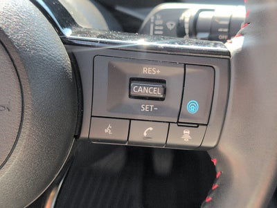 2025 Nissan Kicks SR FWD